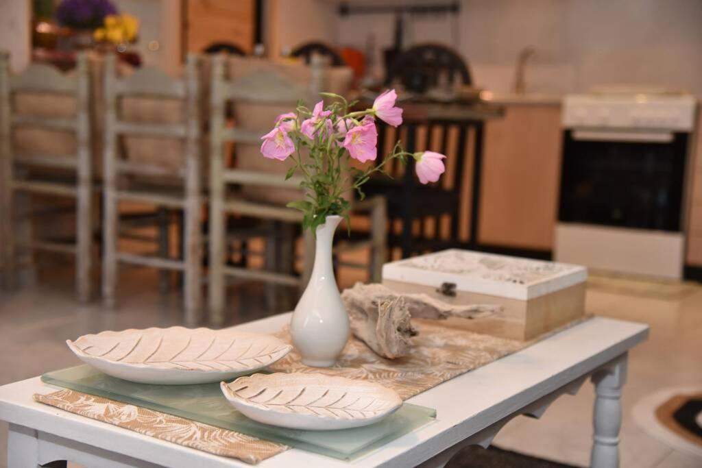 Appartement Hospitality In Mythical And Historical Peloponnese1 à Posidhonía Extérieur photo